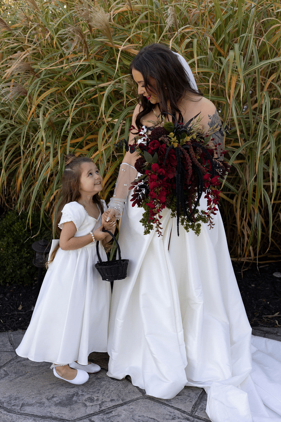 A Non-Traditional Fall Wedding at La Banque de Fleuve 23