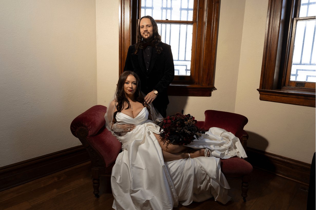 A Non-Traditional Fall Wedding at La Banque de Fleuve 27