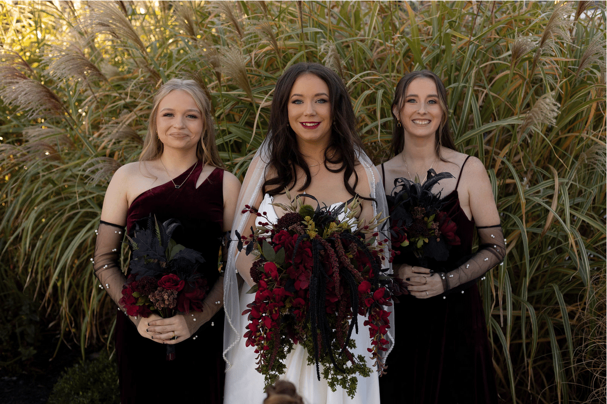 A Non-Traditional Fall Wedding at La Banque de Fleuve 26