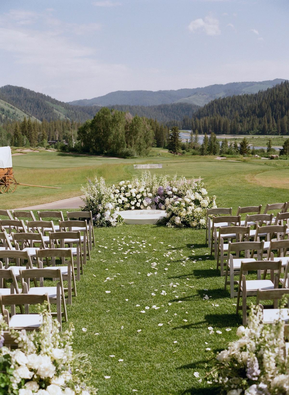 A Romantic Fall Wedding at the Snake River Sporting Club 42
