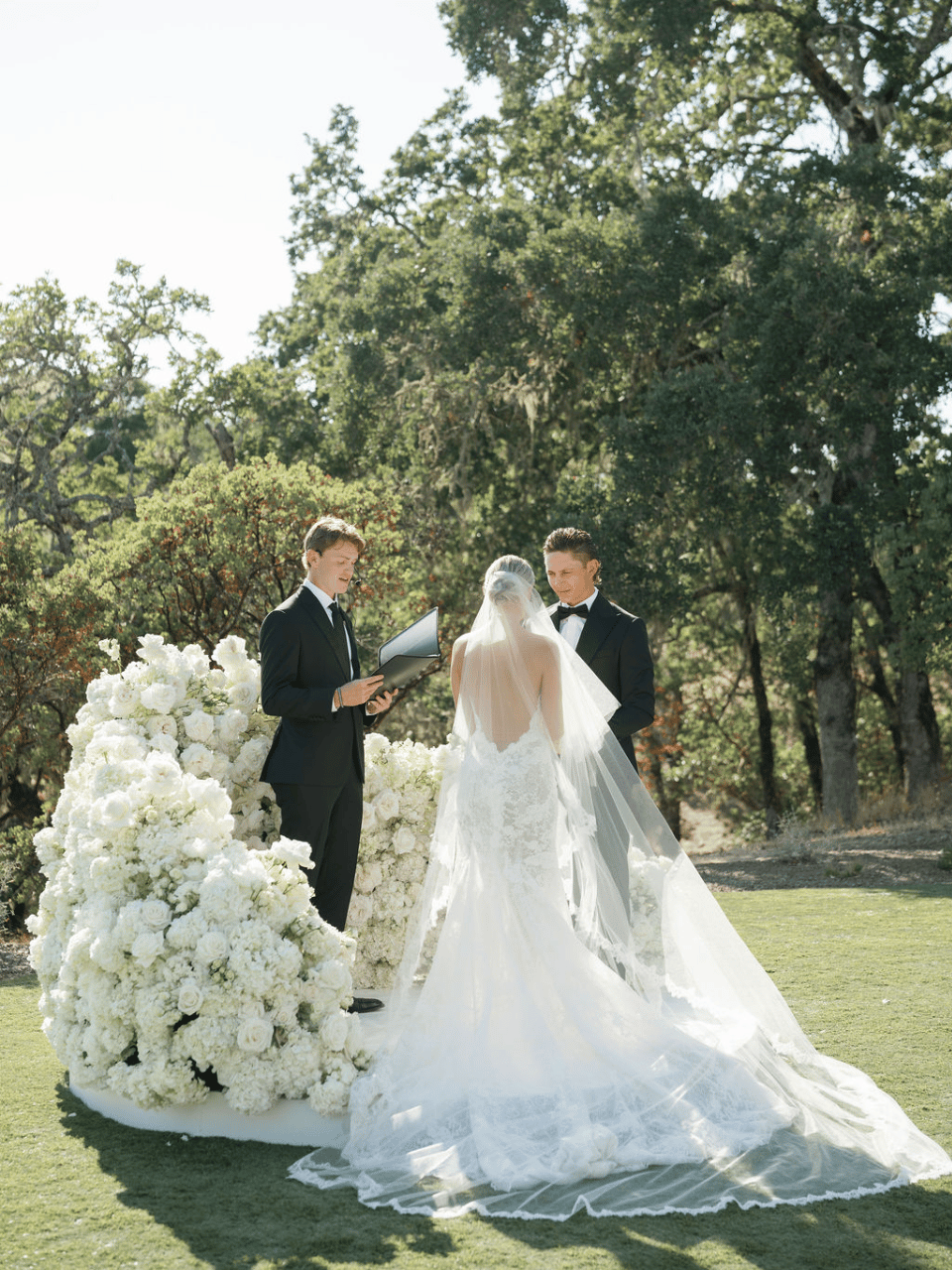 Emma Vincent & Troy Stecher's wedding-image-58