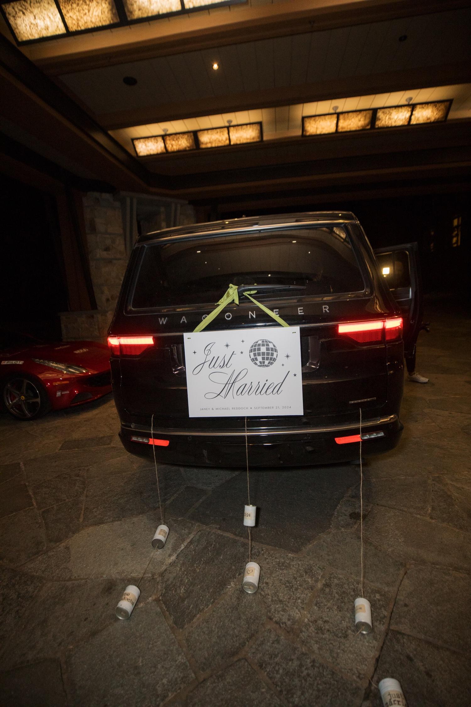 A Modern Fall Wedding at The Ritz-Carlton, Lake Tahoe 24