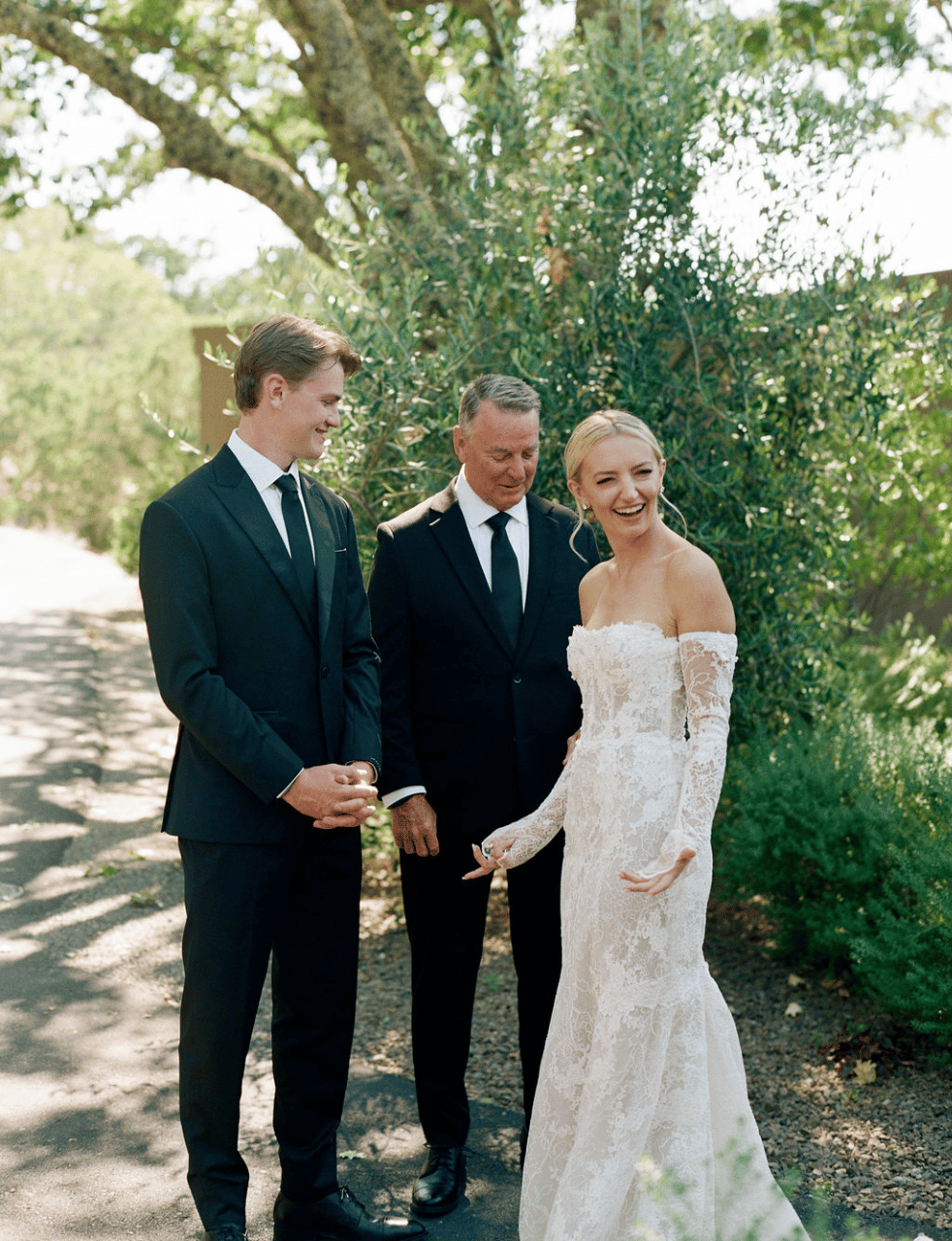 Emma Vincent & Troy Stecher's wedding-image-37