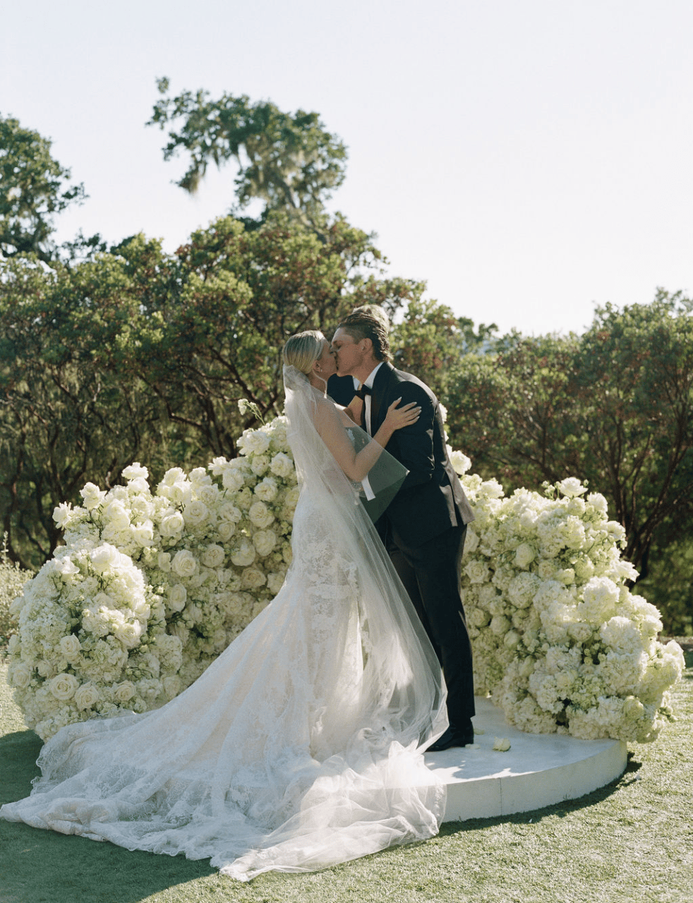 Emma Vincent & Troy Stecher's wedding-image-70