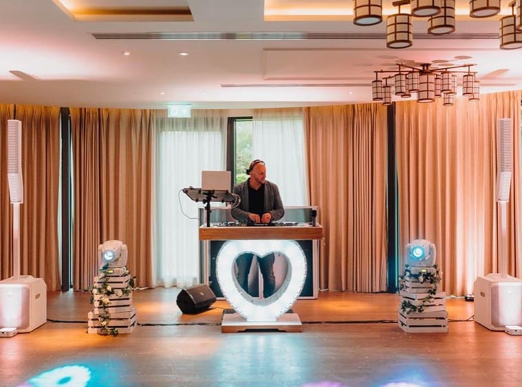 DJ Stuart Lee portfolio 2