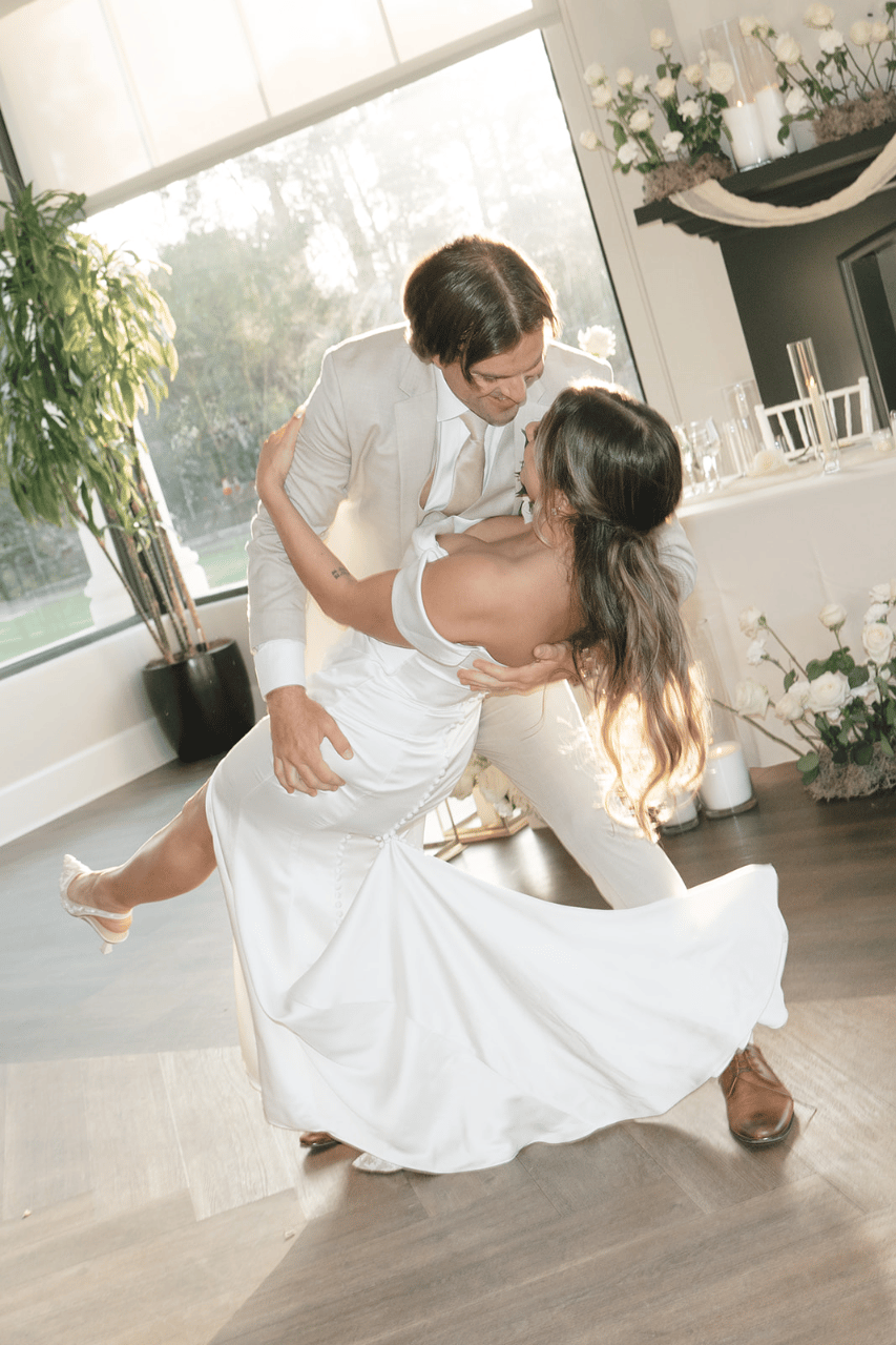 Jackie Thomas & Conor McFadden's wedding-image-7