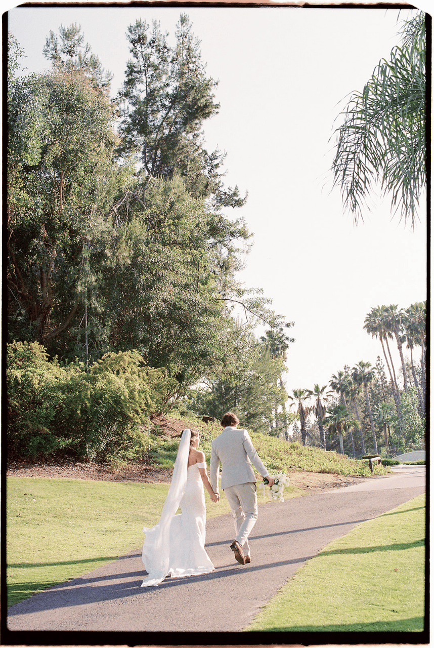 Chic Romance with Panoramic San Diego Views photo 3