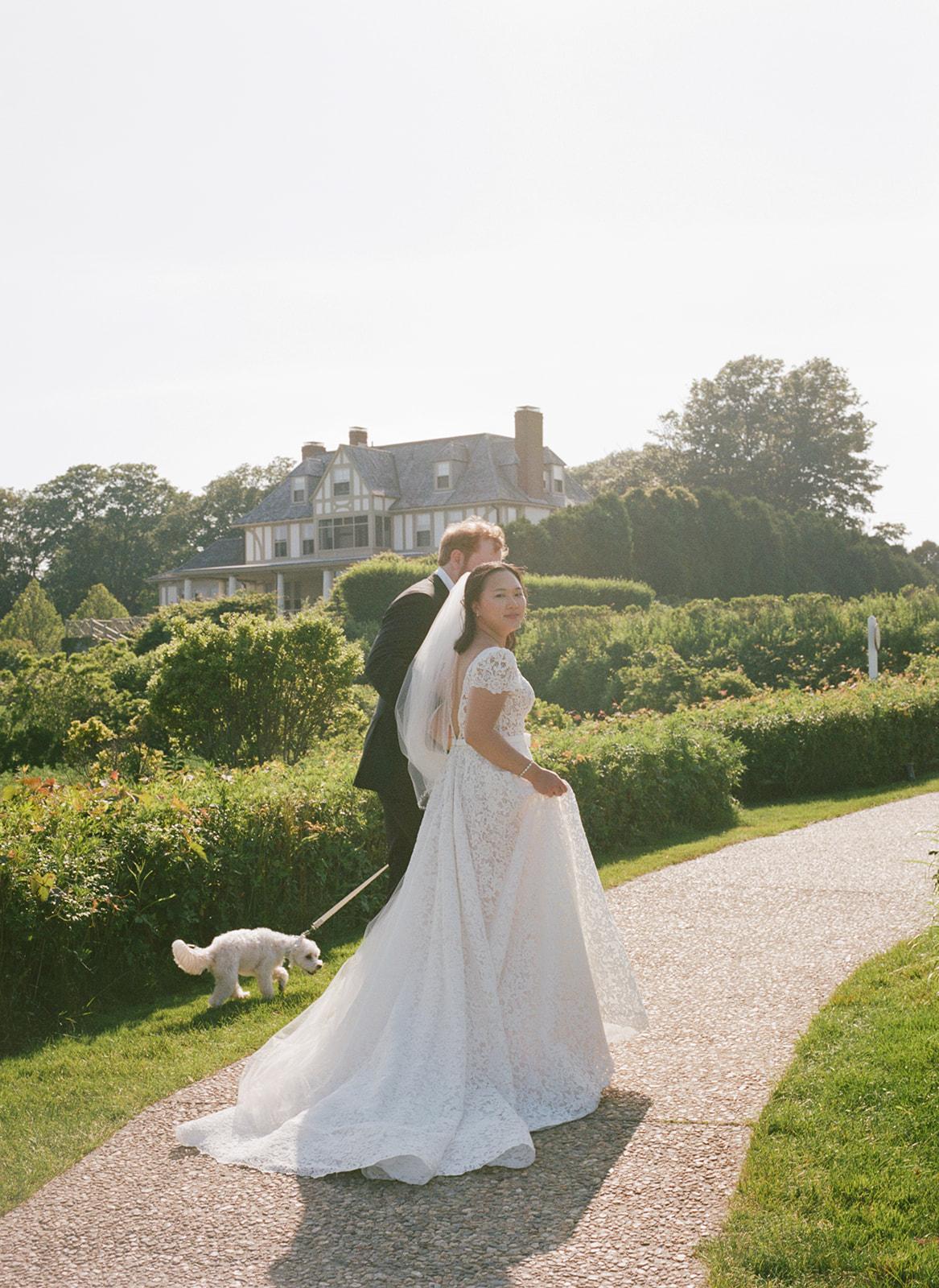 A Classic Summer Wedding at the Ocean House 41