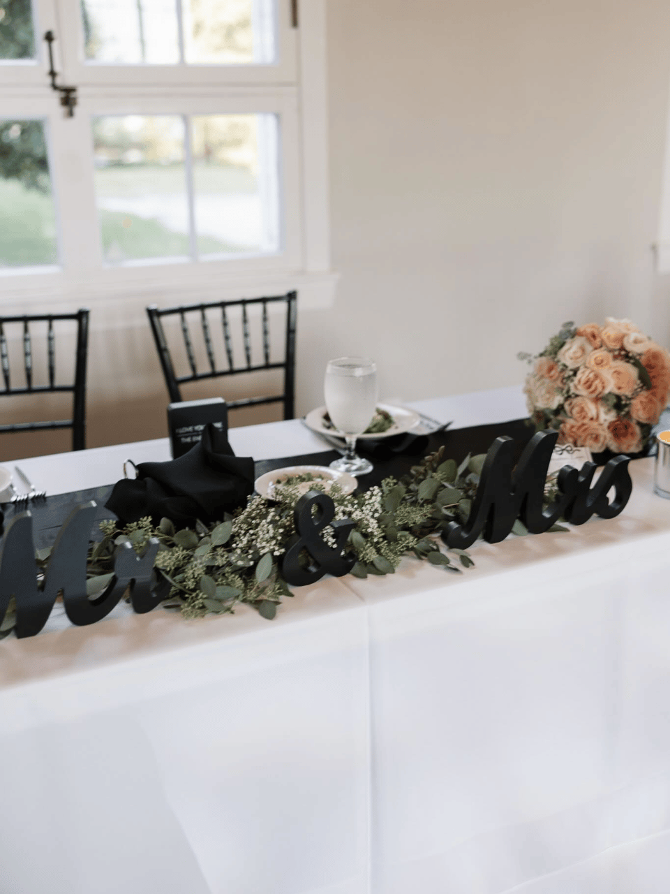 Ellie Logan & Jonathan Logan's wedding-image-13