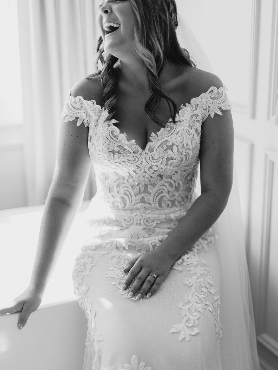 Ellie Logan & Jonathan Logan's wedding-image-24