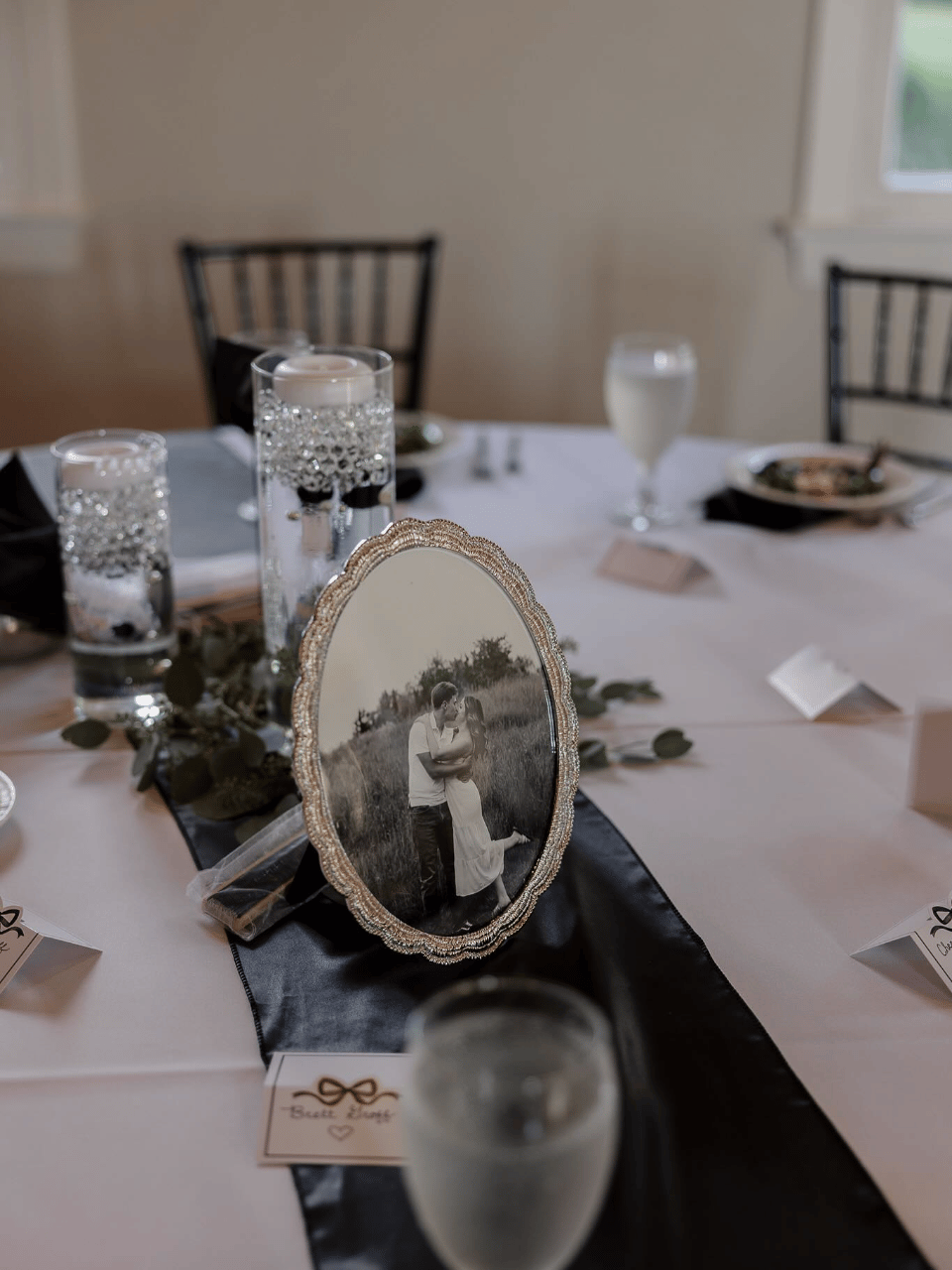 Ellie Logan & Jonathan Logan's wedding-image-41