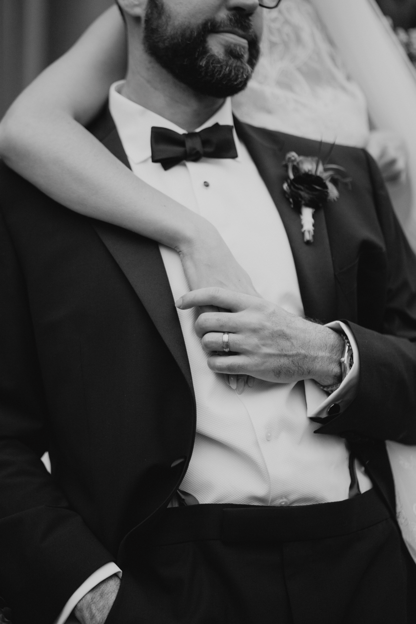 Taylor Rehfuss & Bobby Saghafi's wedding-image-16