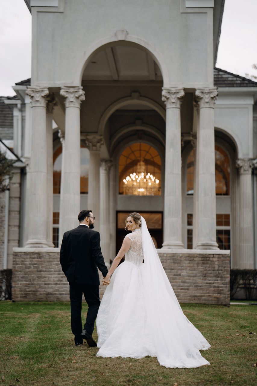 Taylor Rehfuss & Bobby Saghafi's wedding-image-45