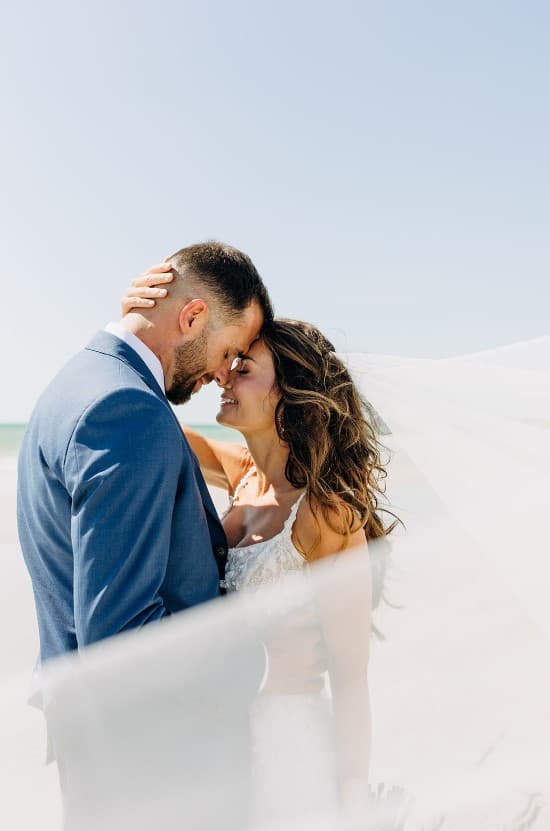 A Romantic Spring Wedding at Hotel Zamora 9