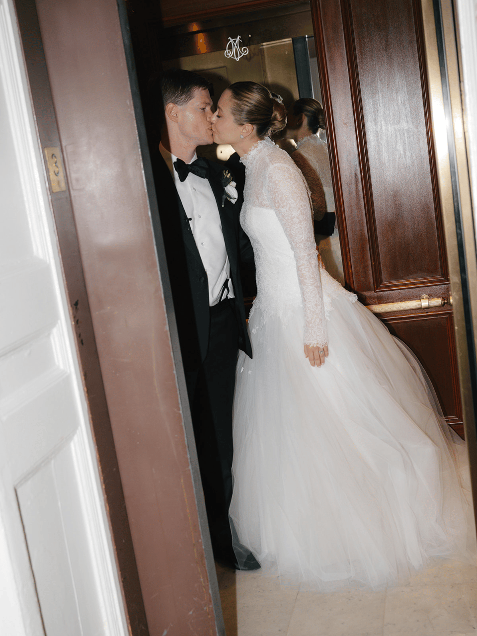 Caroline Neumann & Ryan Brady's wedding-image-53