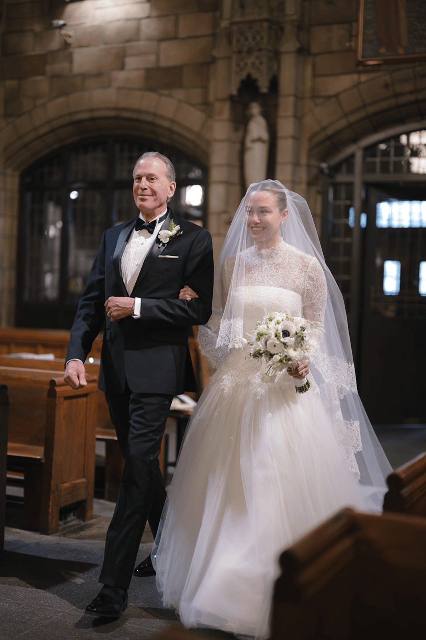 Caroline Neumann & Ryan Brady's wedding-image-32
