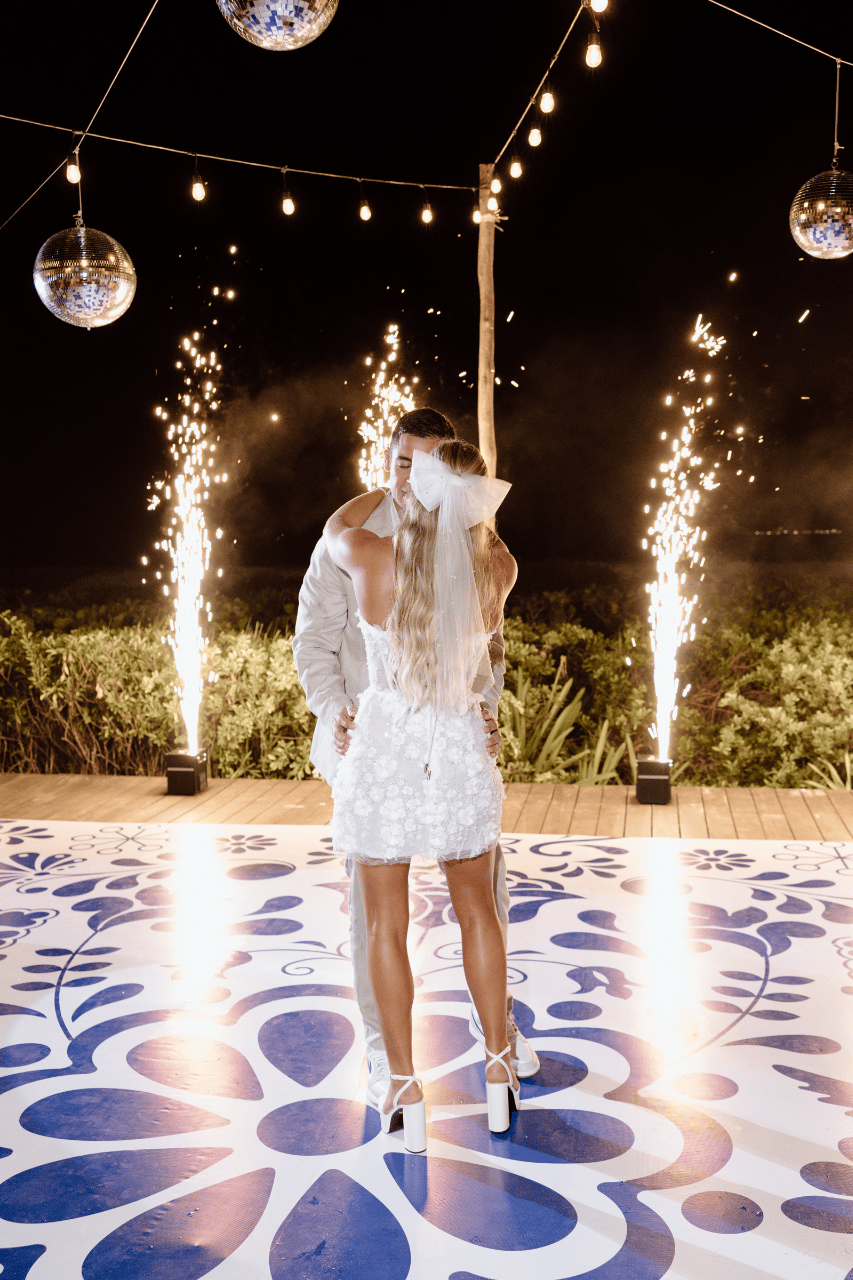 Alyssa Reynolds & Michael Garcia's wedding-image-44
