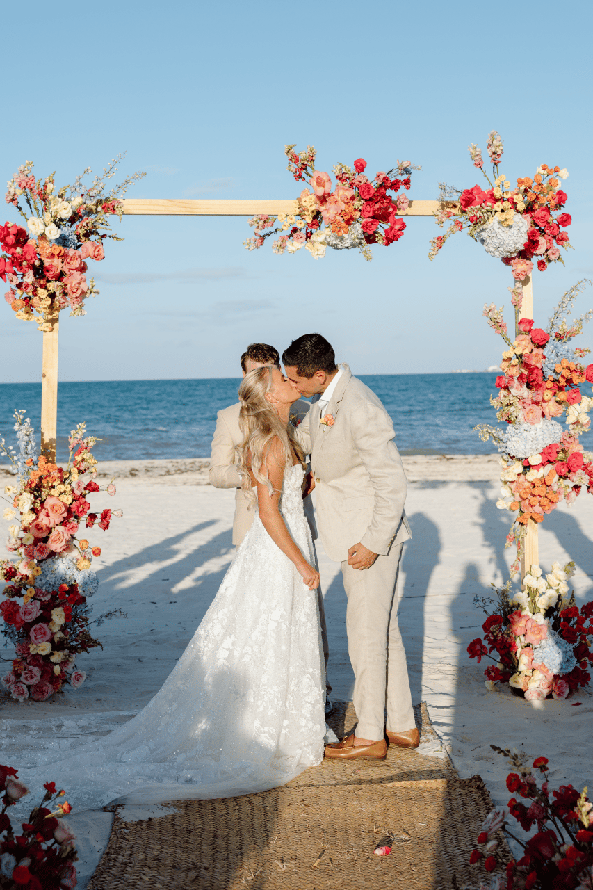 Alyssa Reynolds & Michael Garcia's wedding-image-16