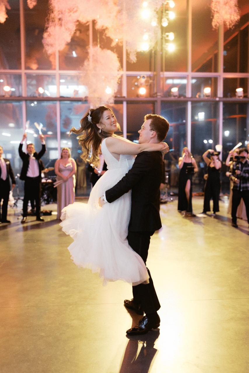 An Elevated Museum Wedding with Timeless Meaning