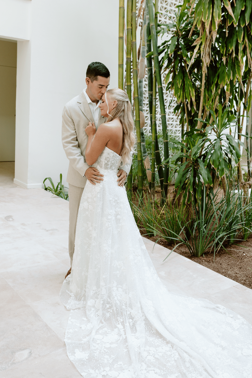 Alyssa Reynolds & Michael Garcia's wedding-image-11