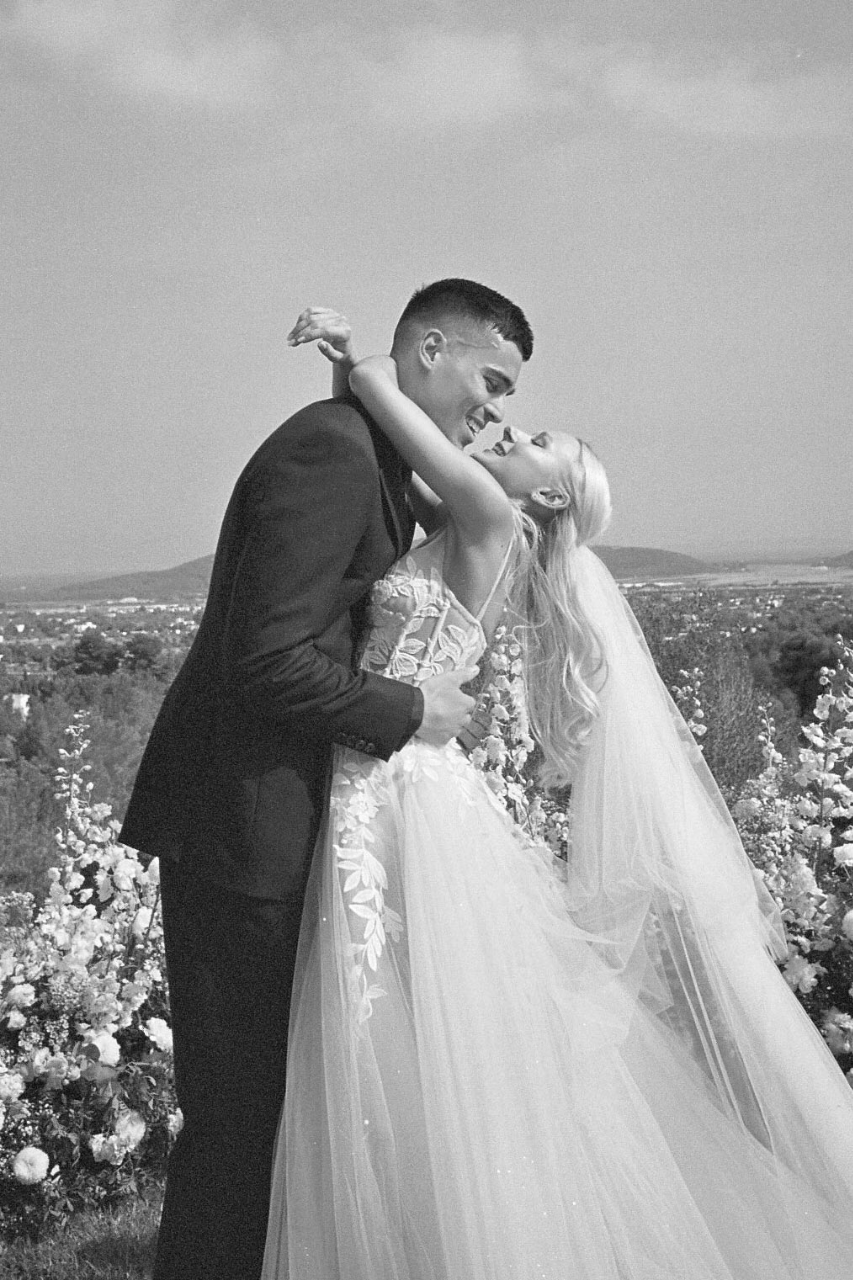 Liilie Peichl & Jordan Mercieca's wedding-image-5