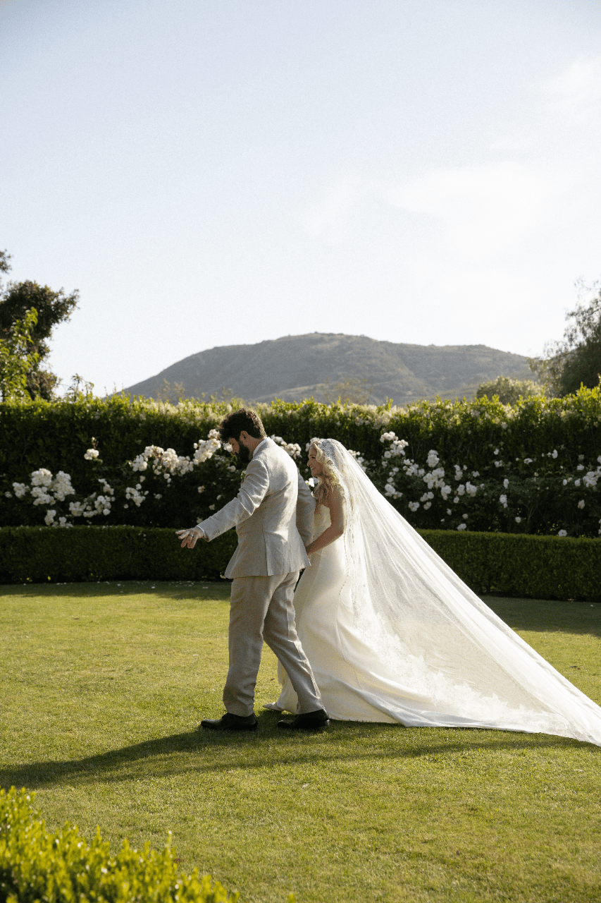 Kelly Kiernan & Gabriel Milori's wedding-image-14
