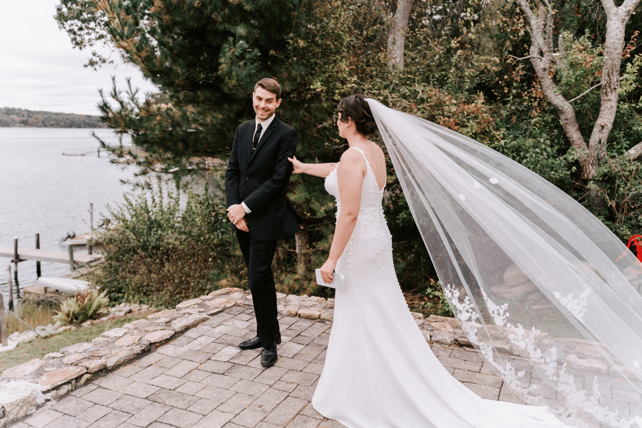 Hannah Ayotte & Jon Gabriel's wedding-image-10