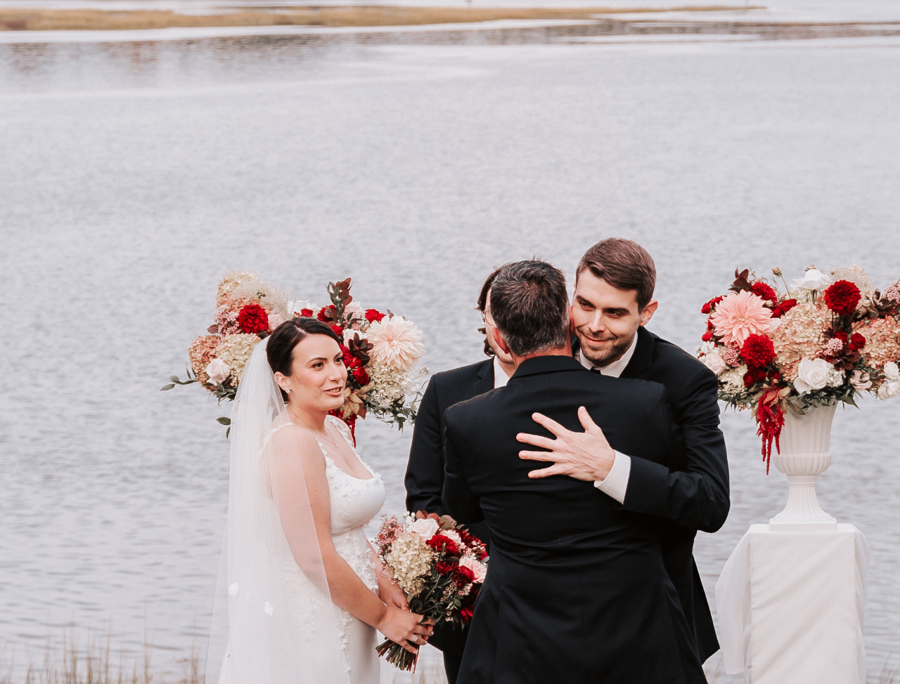 Hannah Ayotte & Jon Gabriel's wedding-image-31