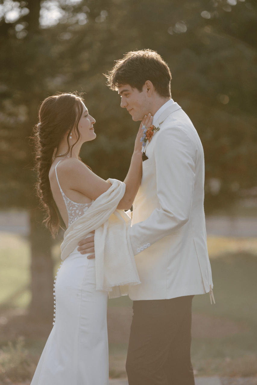 An Intimate Autumn Wedding at a Private Estate