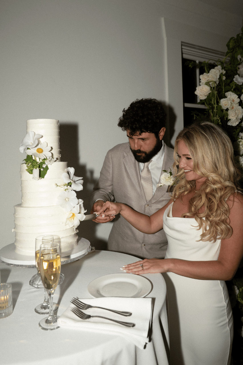 Kelly Kiernan & Gabriel Milori's wedding-image-27