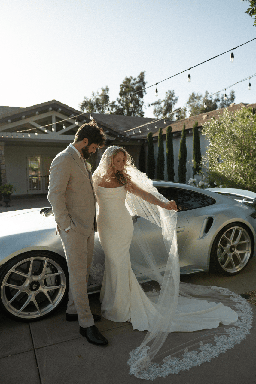 Kelly Kiernan & Gabriel Milori's wedding-image-15