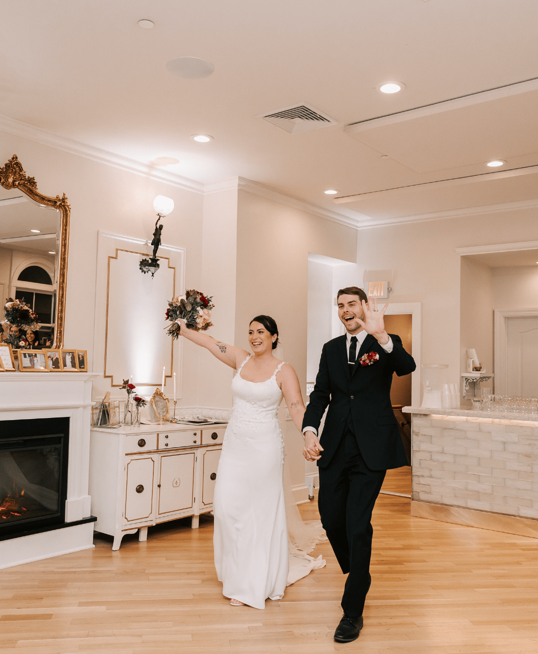 Hannah Ayotte & Jon Gabriel's wedding-image-49