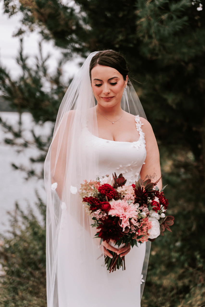 Hannah Ayotte & Jon Gabriel's wedding-image-18