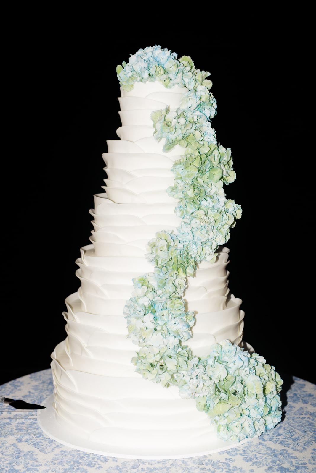 A Whimsical Summer Wedding at Hotel Splendide 29
