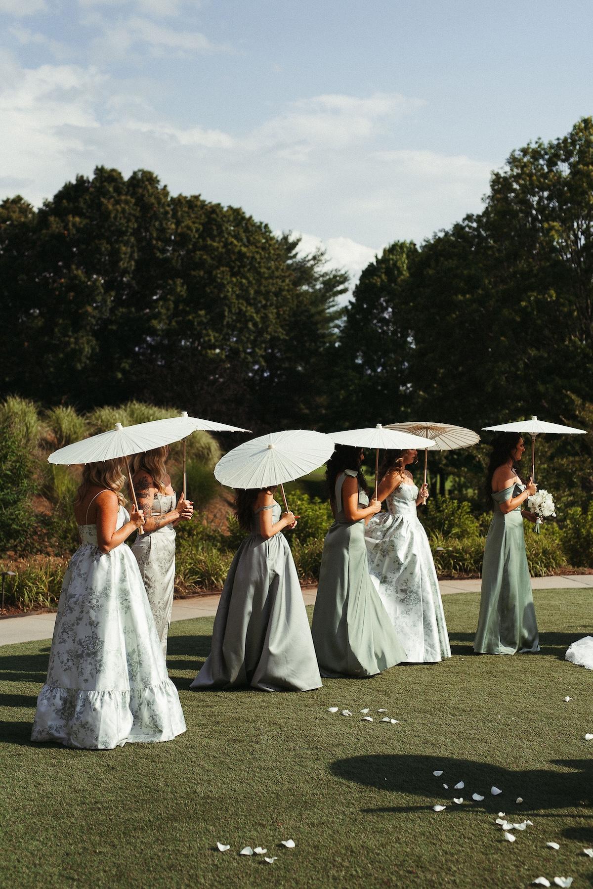 A Romantic Summer Wedding at the Omni Grove Park Inn photo 5