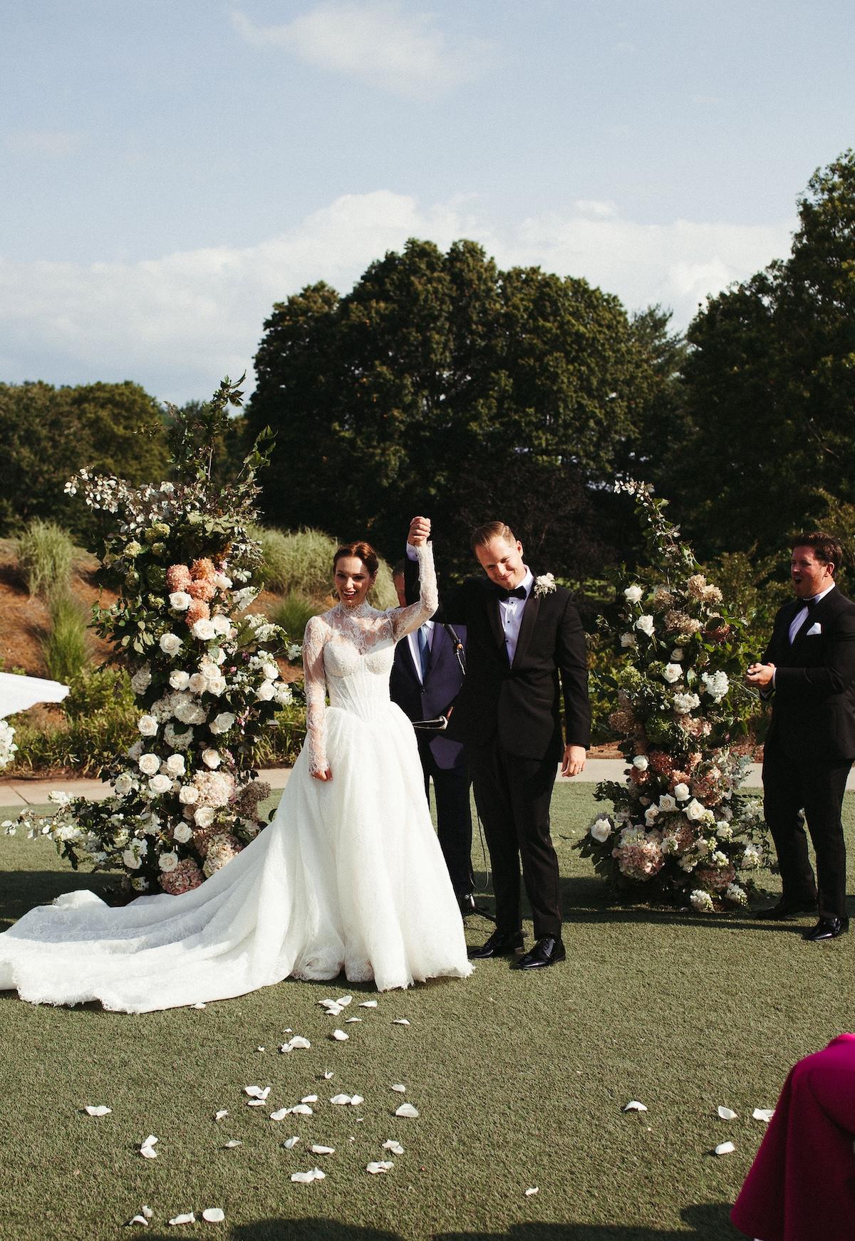 A Romantic Summer Wedding at the Omni Grove Park Inn 41