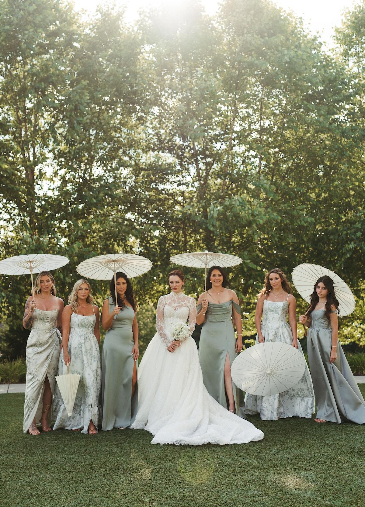 A Romantic Summer Wedding at the Omni Grove Park Inn 6