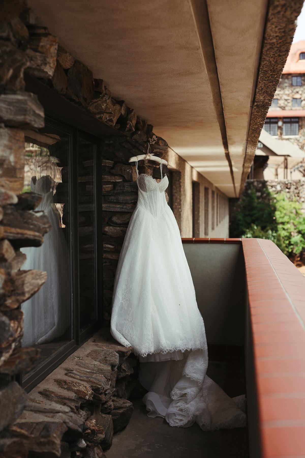 A Romantic Summer Wedding at the Omni Grove Park Inn 14