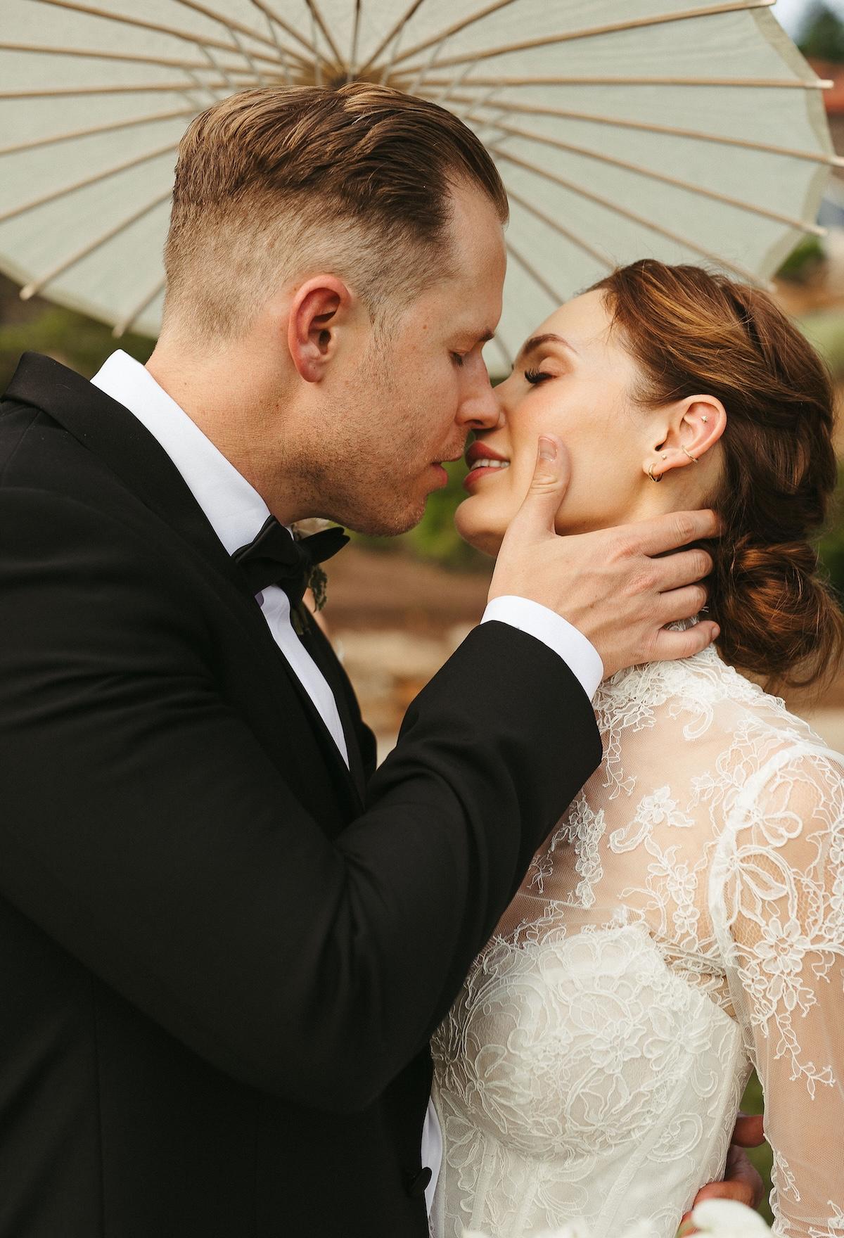 A Romantic Summer Wedding at the Omni Grove Park Inn 21