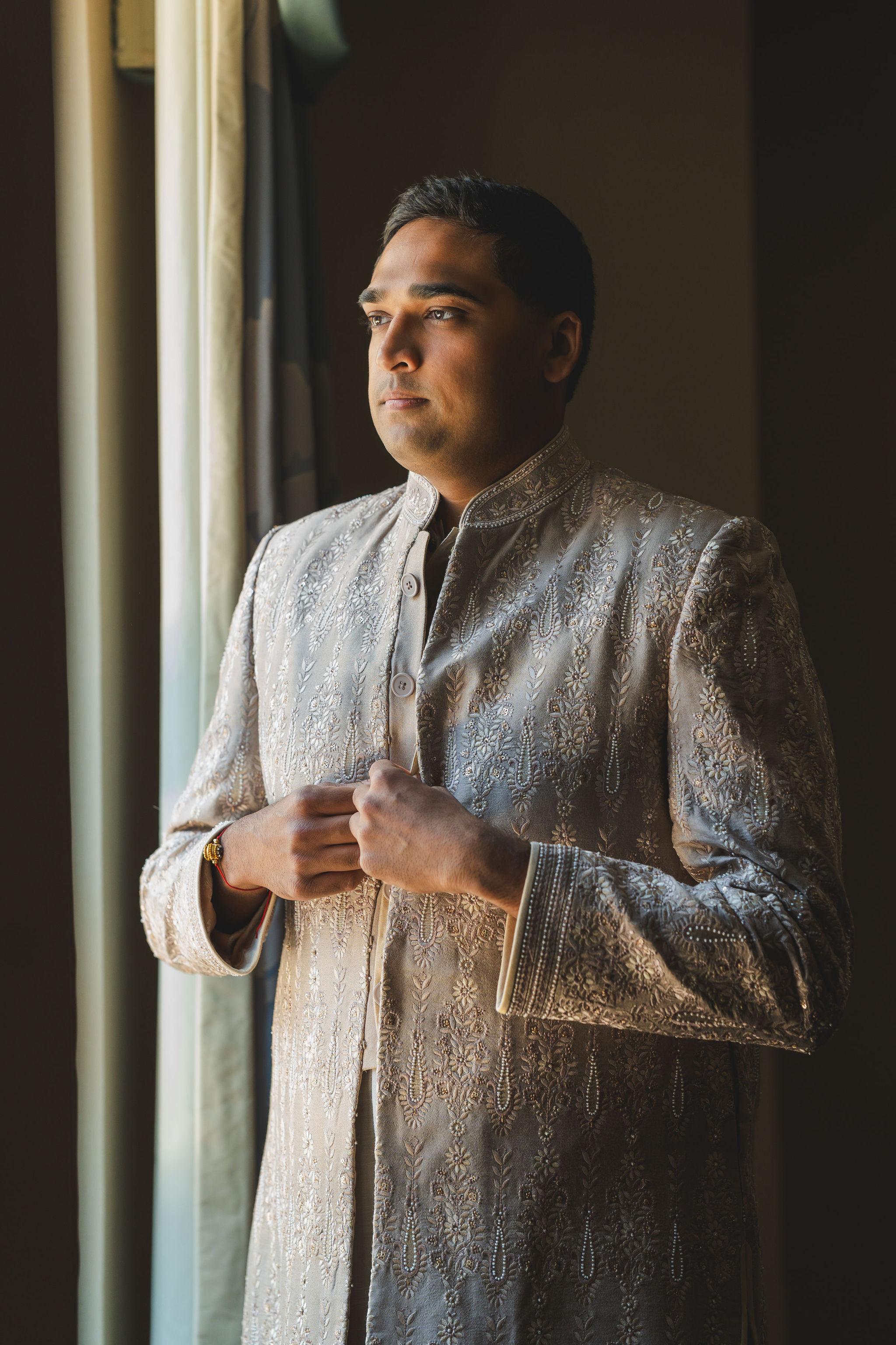 A Glamorous Summer Wedding at the Harold Washington Library 13