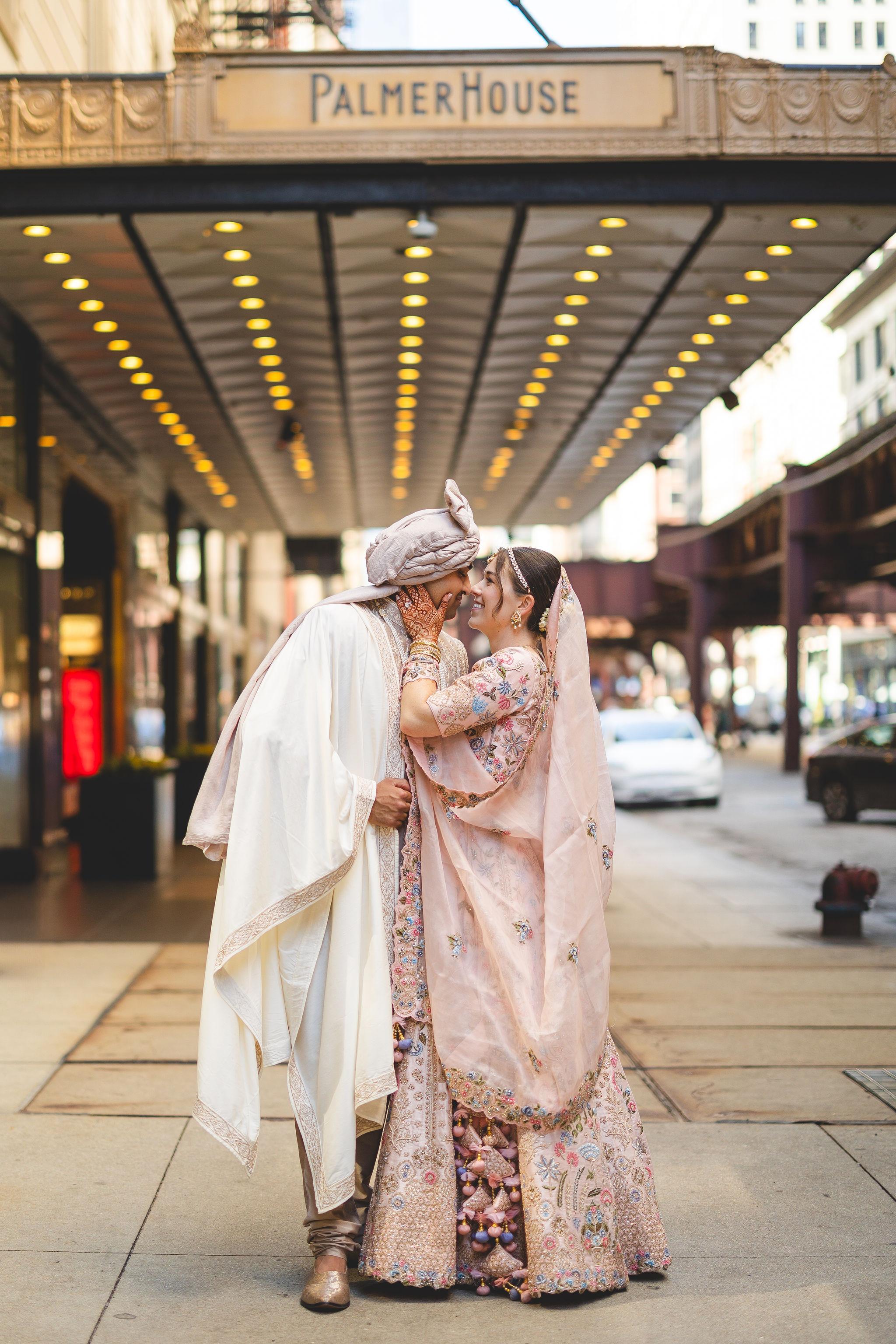 A Glamorous Summer Wedding at the Harold Washington Library 24