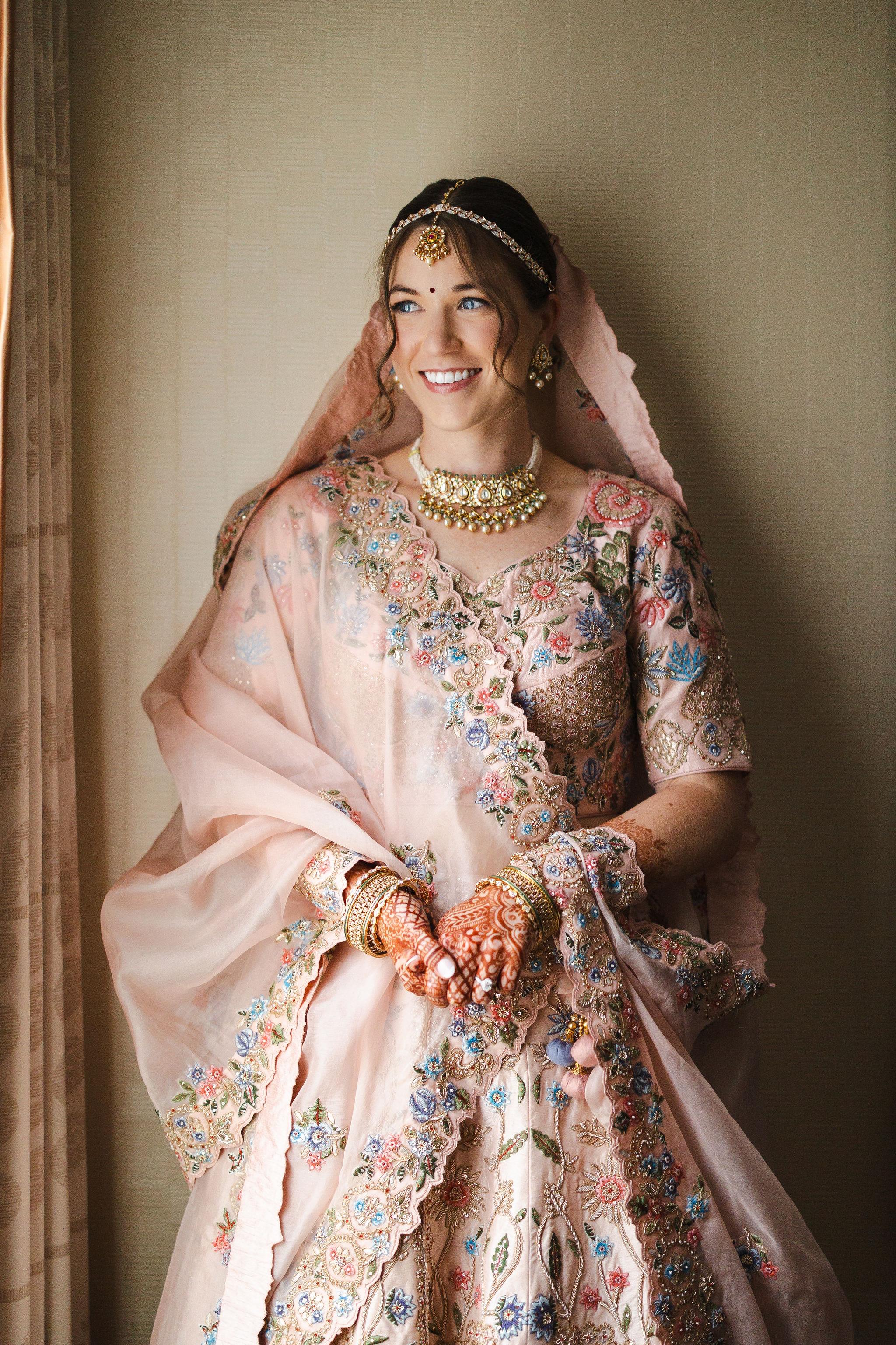 A Glamorous Summer Wedding at the Harold Washington Library 41