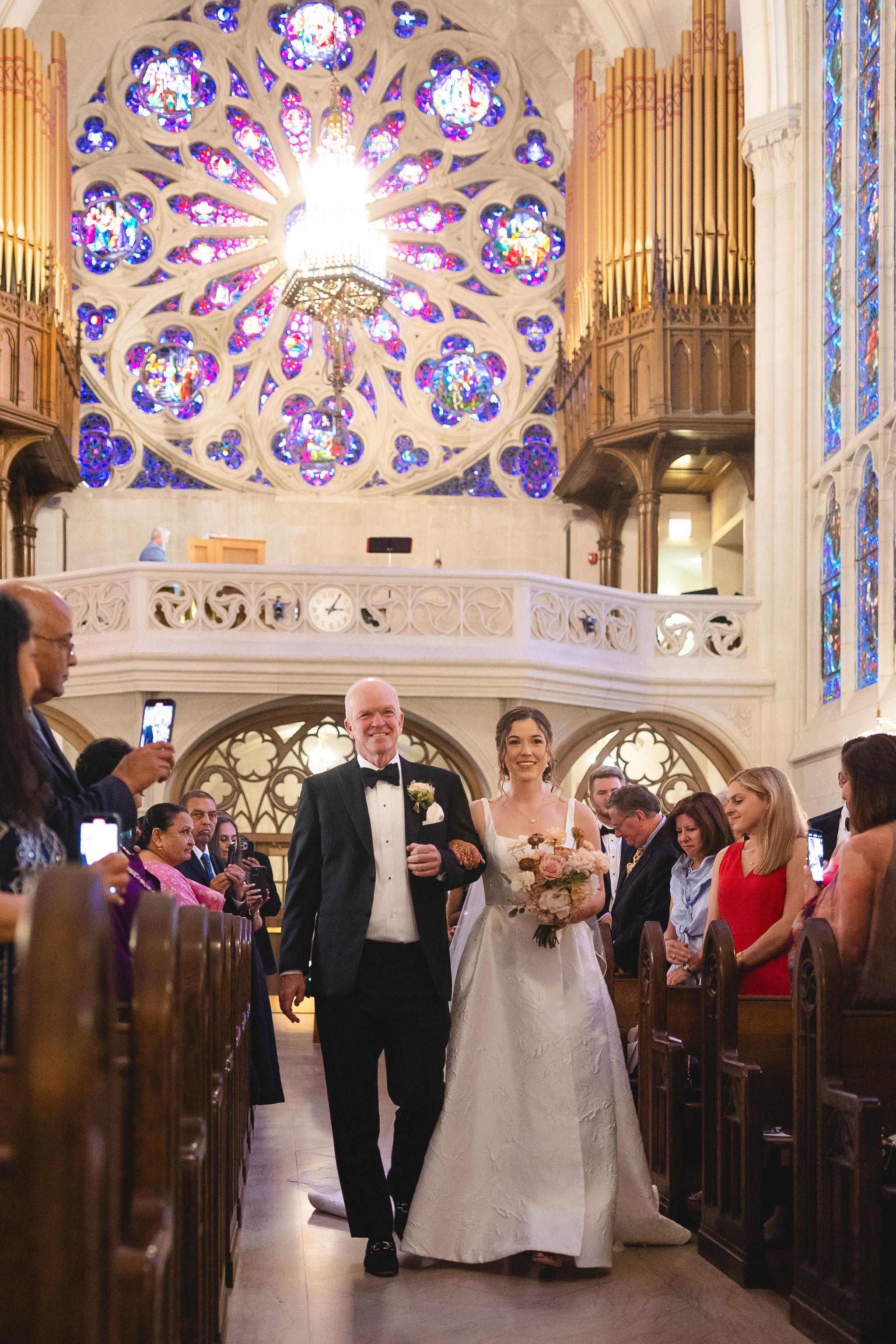 A Glamorous Summer Wedding at the Harold Washington Library 45