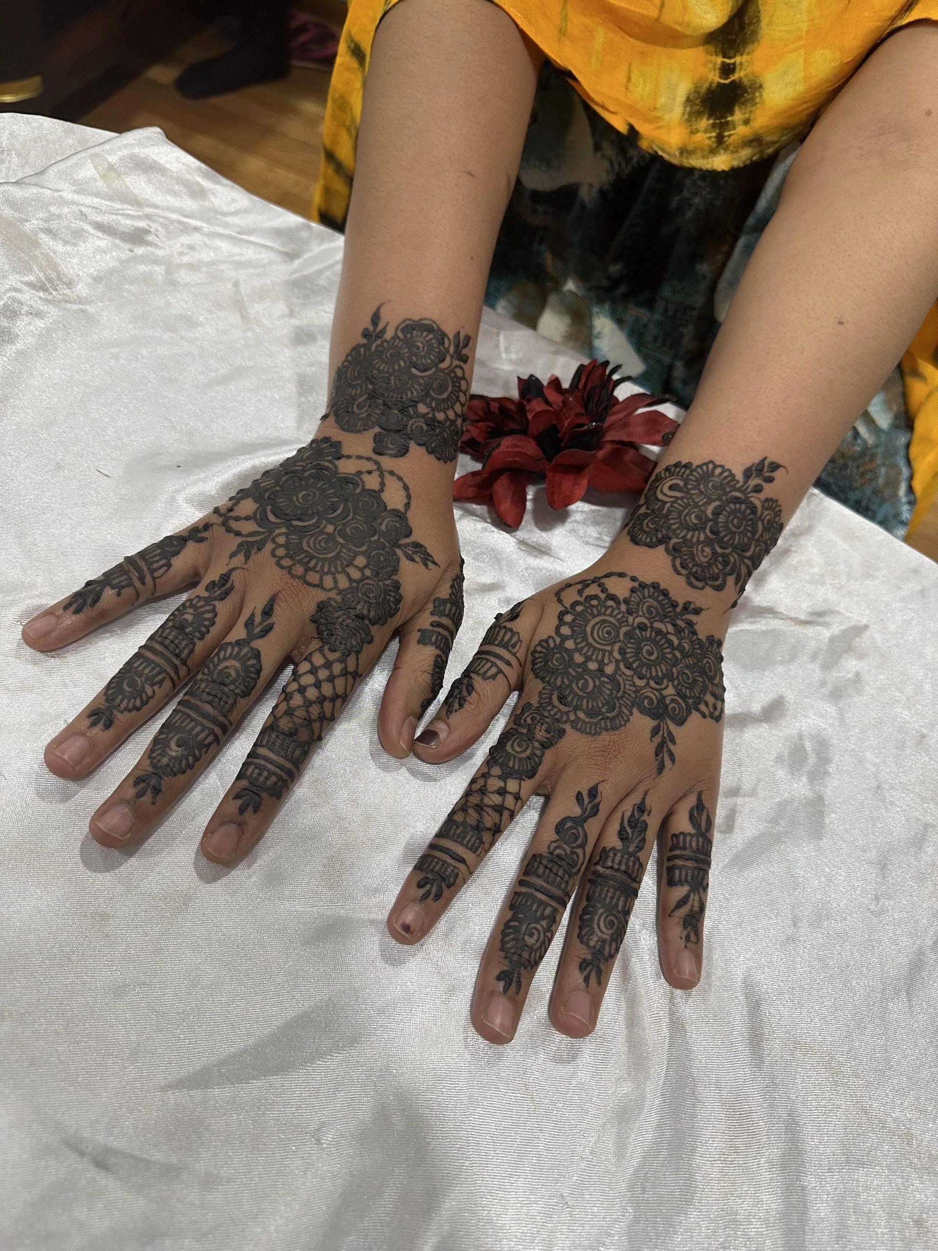 The Bridal Henna portfolio 3