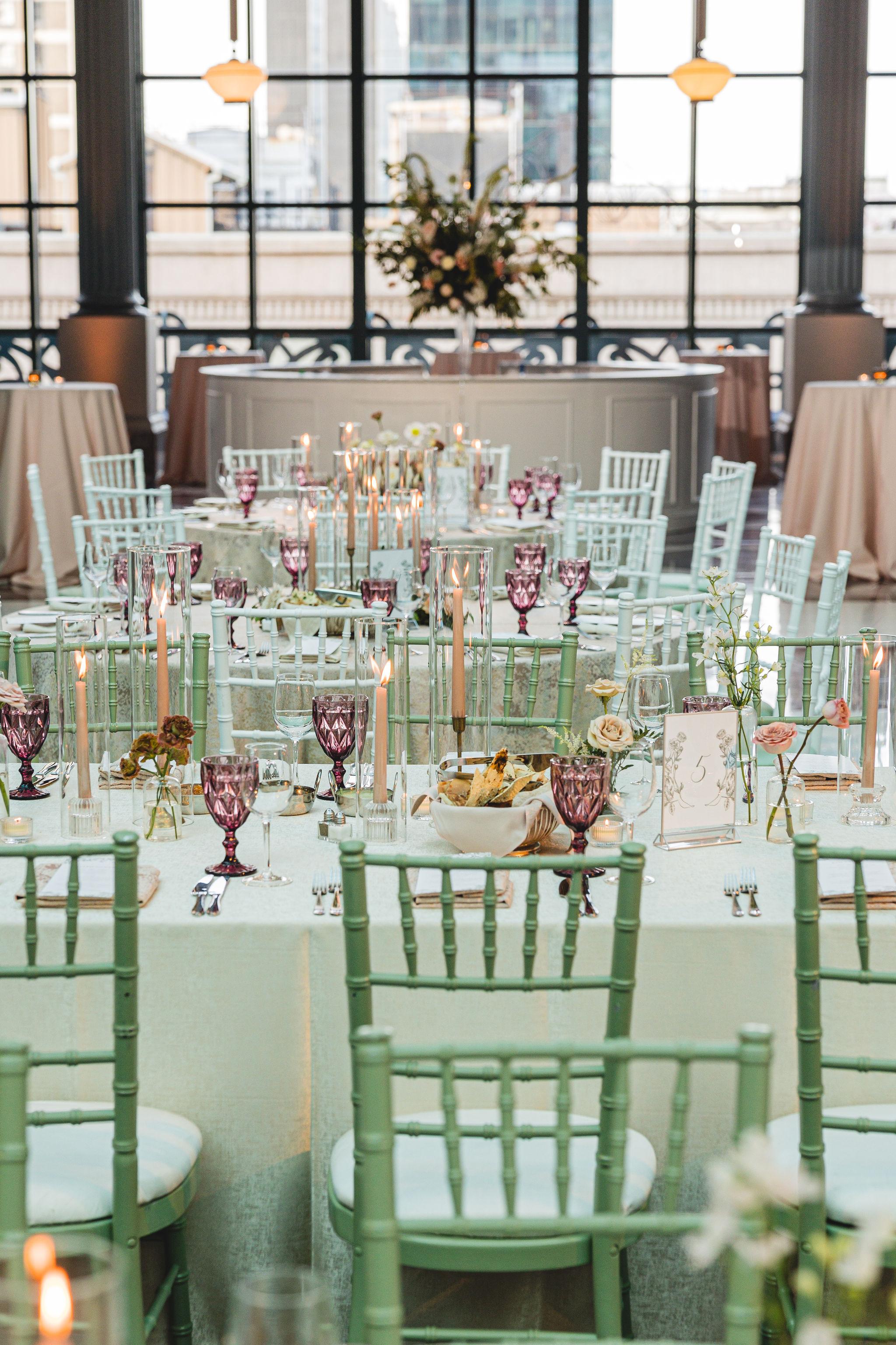 A Glamorous Summer Wedding at the Harold Washington Library 27
