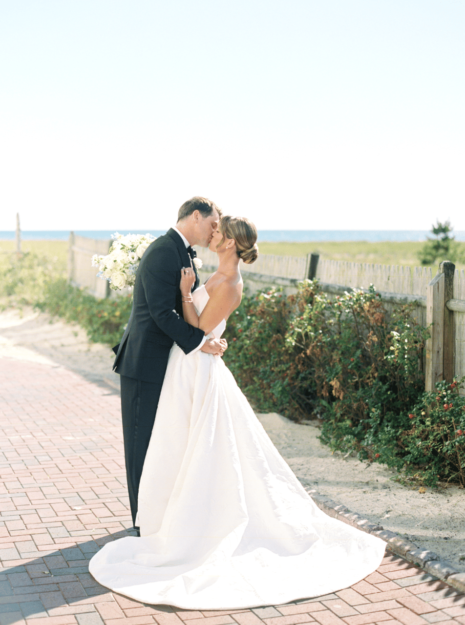 A Dreamy Seaside Affair at Wychmere photo 3