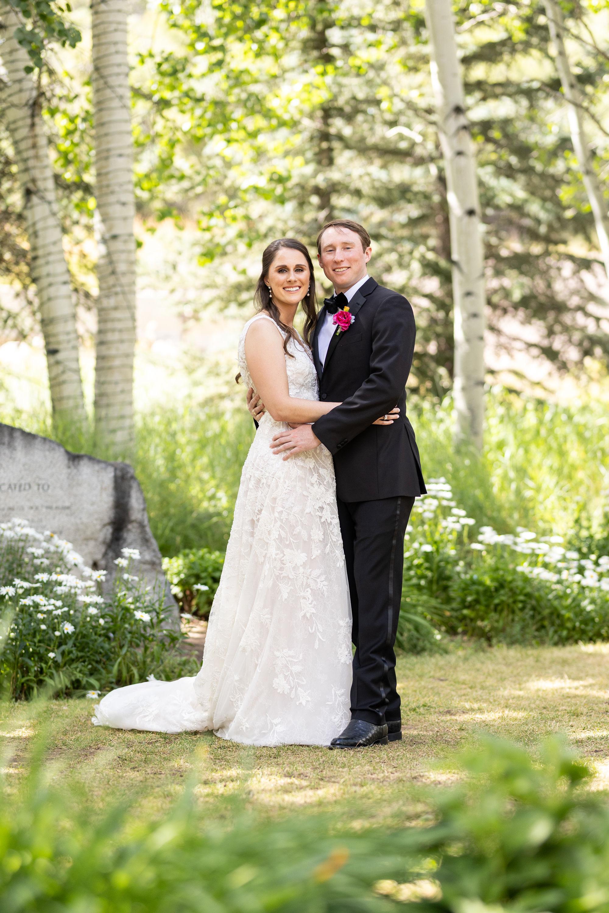 A Classic Summer Wedding at the Snowmass Club 21