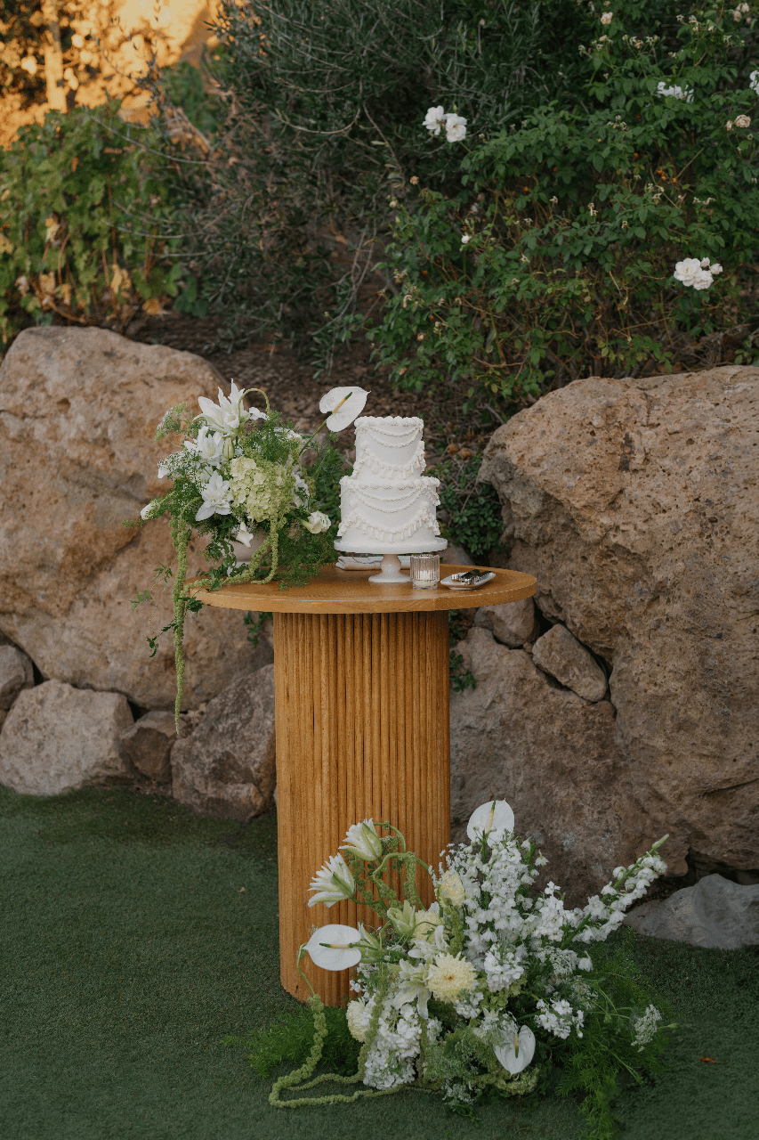 A Sunset Wedding Story in the Hills of Cielo Farms