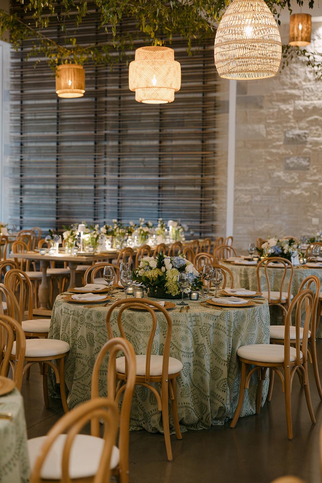 A Modern Spring Wedding at the Mark Arts Center 47