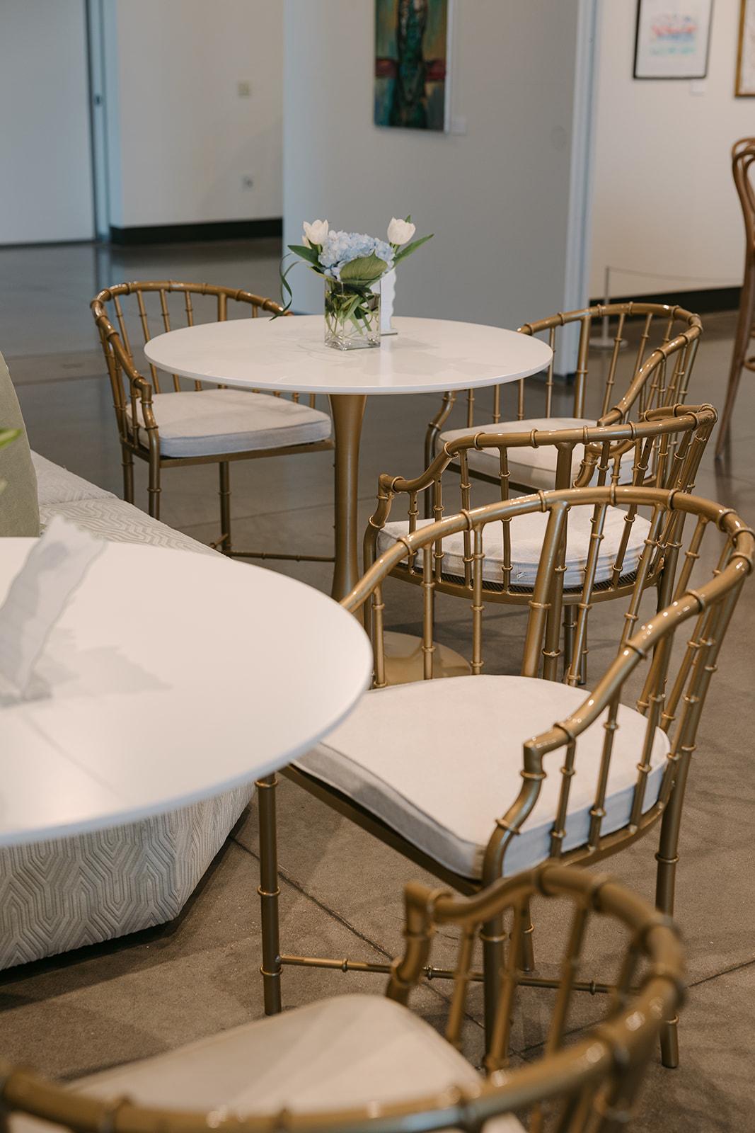A Modern Spring Wedding at the Mark Arts Center 20